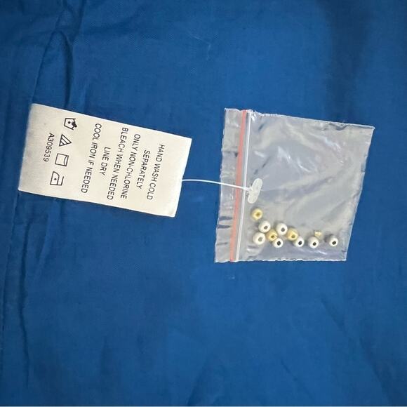 Laurie Felt Embroidered  Beaded Open Jacket  NWOT Size Medium - Picture 12 of 13